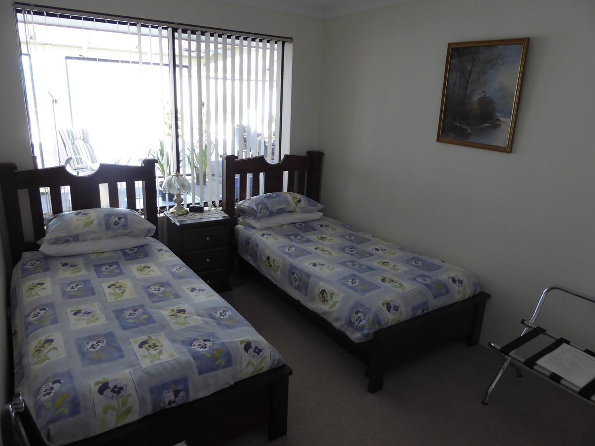 Jennys Retreat Bed & Breakfast Perth Exterior foto